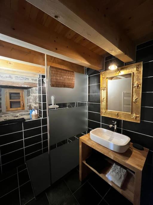 Вилла Buron Coeur D'Aubrac Marchastel  Экстерьер фото